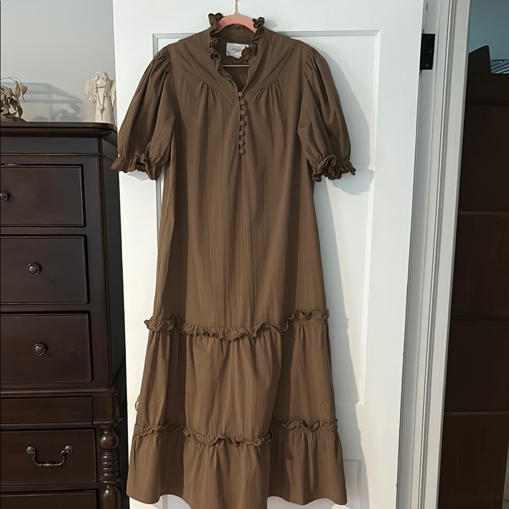 Pomander Place Green Maxi Sundress with Puff Sleeves and Collar